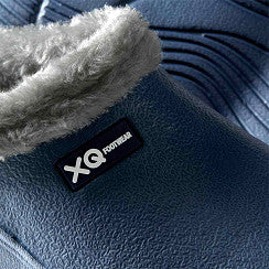 "XQ tuinklompen dames navy blauw met bontvoering, lichtgewicht instapmodel voor tuin en buitenwerk"