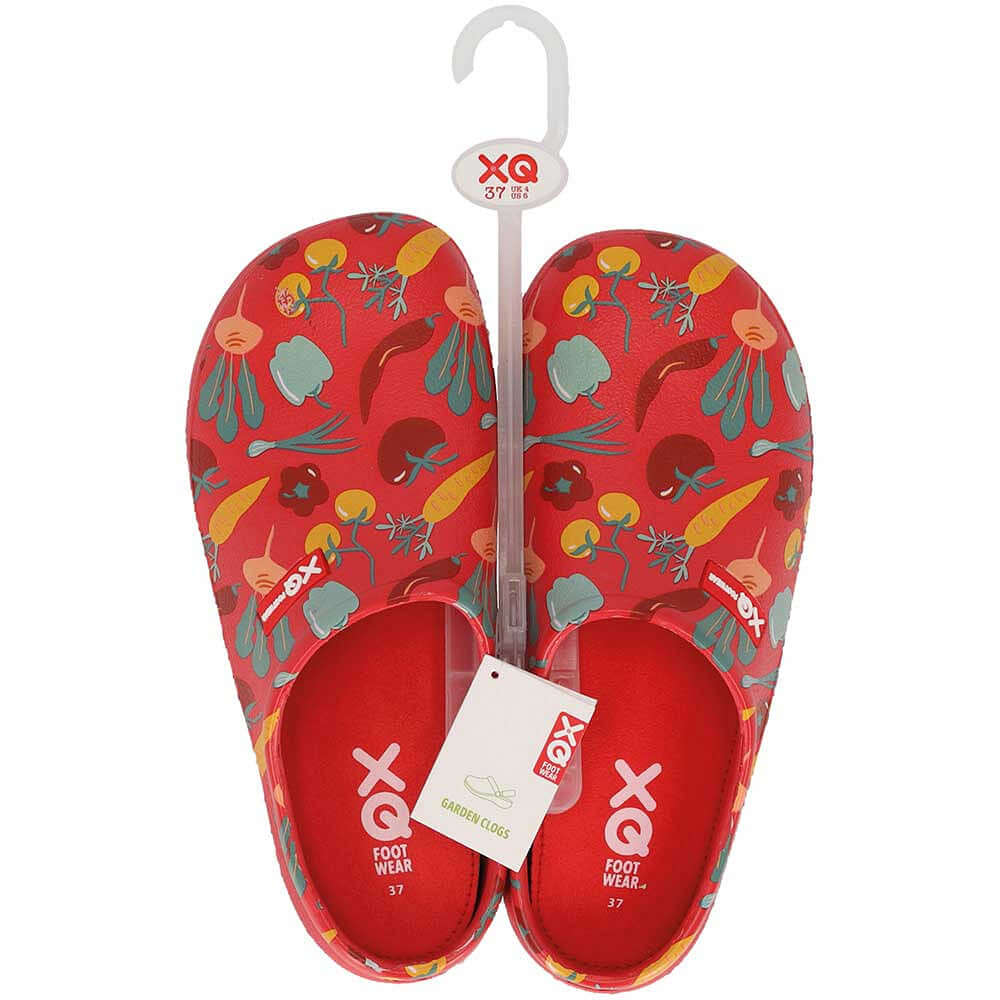 Antislip zool en zijkant van XQ dames tuinklomp met groenten print