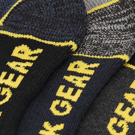 Geen zweetvoeten meer: De magie van ademende werksokken.