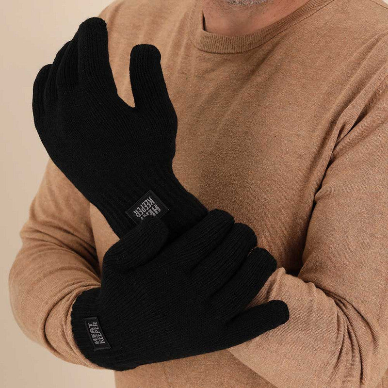 Man draagt Heatkeeper thermo handschoenen - winterhandschoenen